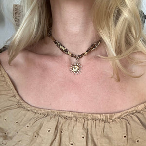 COLLIER ALIONA
