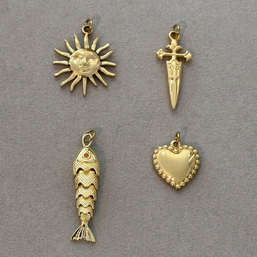 COLLIER IRIS CHARMS